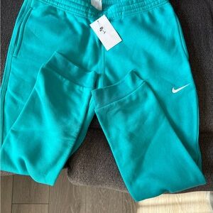 Nike Sweatpants Soft Cotton Joggers